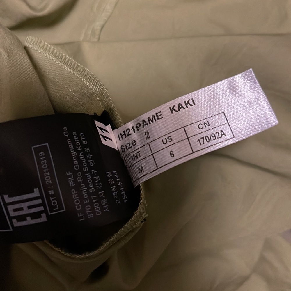 Ba&sh Dress Size 2/Med
Taille 2 - Picture 5 of 10